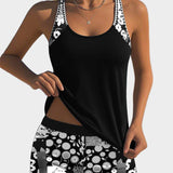 Modernus maudymosi kostiumėlių rinkinys