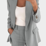 Moteriškas komplektas