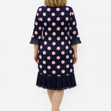 Victoria – klostuota suknelė su taškučiais