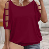 Adel – Elegantiška palaidinė atvirais pečiais ir „cut-out“ detalėmis