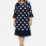 Victoria – klostuota suknelė su taškučiais