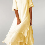 Maja Suknelė su Elegantiškais Volanais