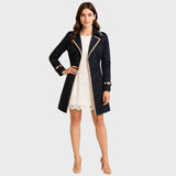 Prabanga | Moteriškas dvieilis trenčinis su kontrastinėmis detalėmis