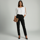 Adel – Elegantiška palaidinė atvirais pečiais ir „cut-out“ detalėmis